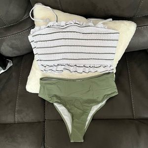 NWT Bandeau bikini